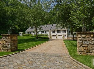 434 Spring Water Ln, New Canaan, CT 06840