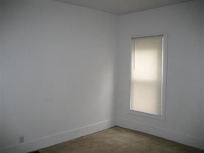 3rd image of 1214 S Grand Ave