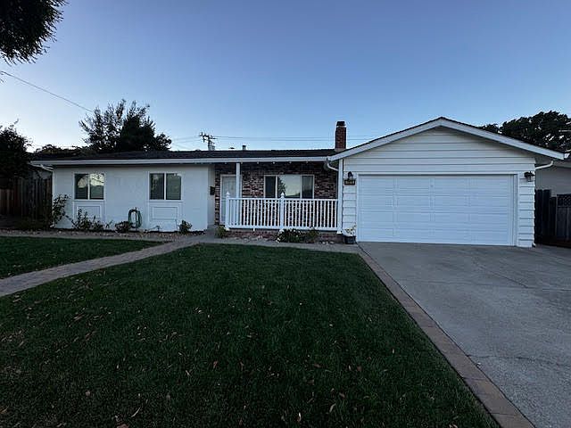 1st image of 7573 Ashford Way