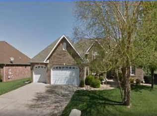 817 Myra Dr, Nixa, MO 65714
