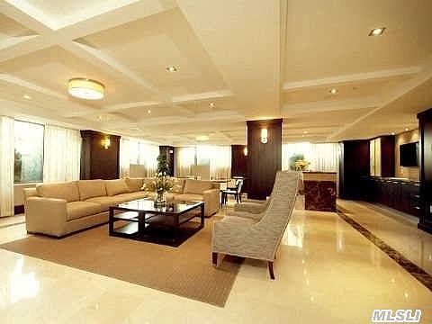 3rd image of 6405 Yellowstone Blvd #113