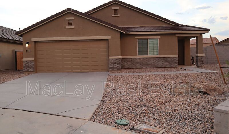 1st image of 1520 E Kendall Pl