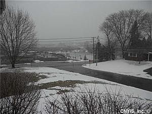 4th image of 102 Haddonfield Dr