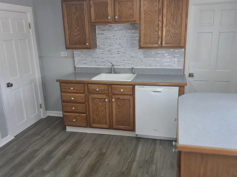 8 Racicot Ave — Photo 1