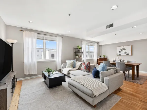 225 Clinton St APT 4, Hoboken, NJ 07030