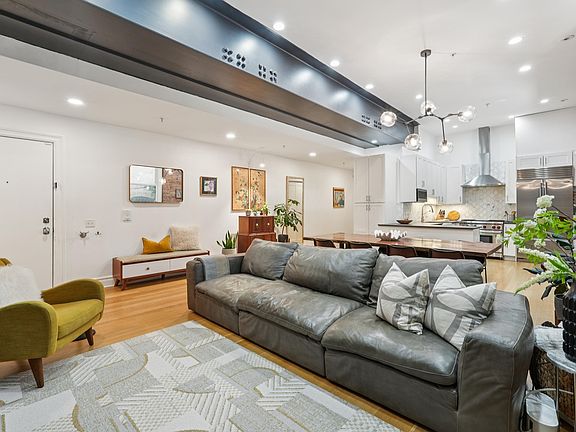 3rd image of 260 1st St APT 1B