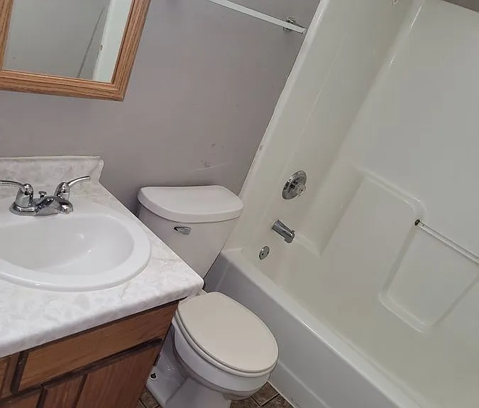 5825 Laverne Cir #3 — Photo 17