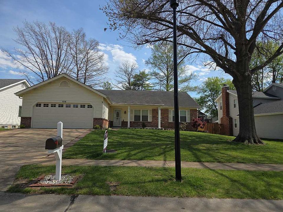 1st image of 1316 Westbrooke Terrace Dr