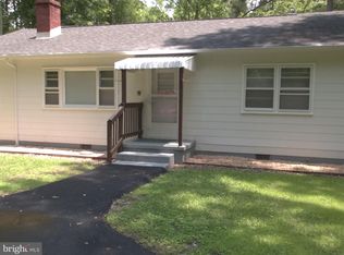 478 Shorewood Dr, Colonial Beach, VA 22443