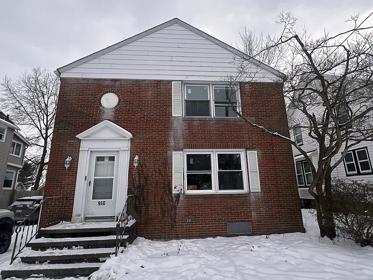 960 Amelia Ave #A — Photo 18
