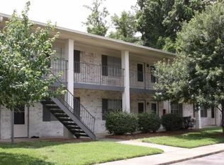 1307 Springmont Ln, Charlotte, NC 28208