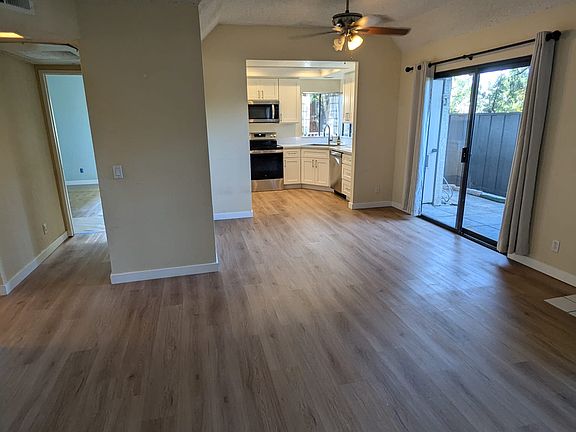 4th image of 22773 Lakeway Dr Unit 443