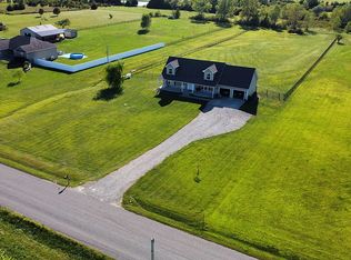 5915 SE Ratner Rd, Berryton, KS 66409