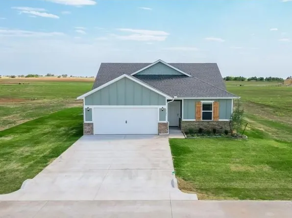 1721 Elm Cir, Tuttle, OK 73089