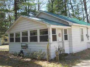 139 Devonshire Dr, Houghton Lake, MI 48629
