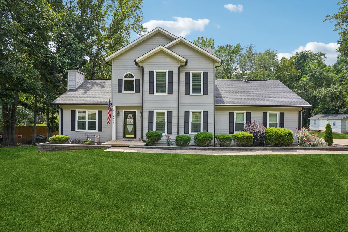 Seaver Ct-S3107-068.jpg