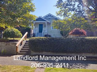 3920 42nd Ave SW, Seattle, WA 98116