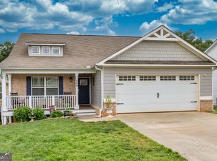 169 Sugar Creek Dr, Cornelia, GA 30531