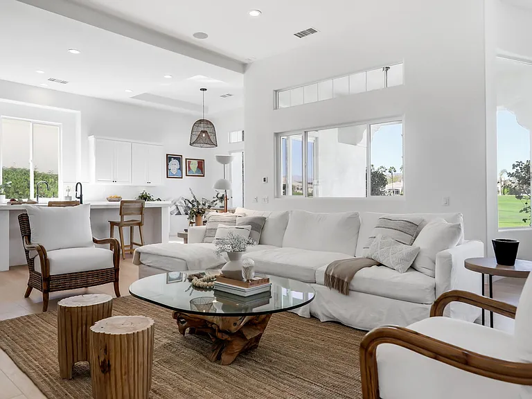 51075 Marbella Ct — Photo 7