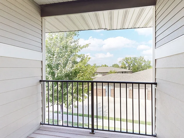 Villas of Omaha at Butler Ridge — Photo 143