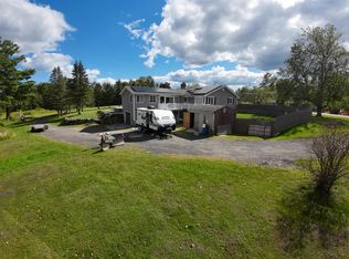 554 Main St, Becket, MA 01223
