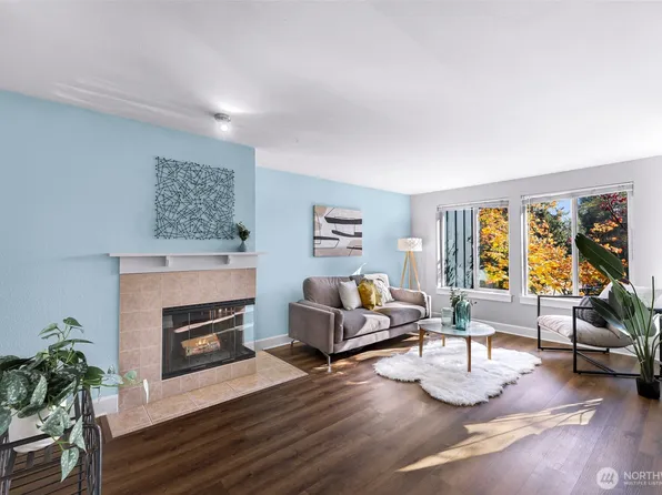 300 N 130th Street #9302, Seattle, WA 98133