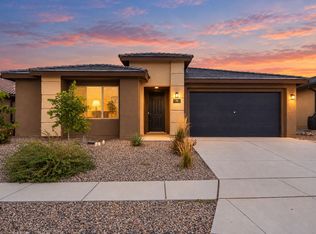76 Mountaingem Loop, Santa Fe, NM 87508