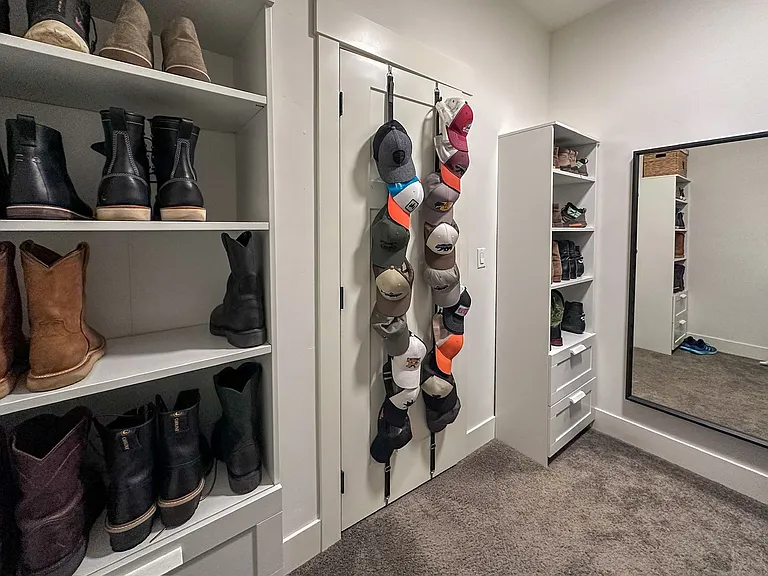 20523 Stanford Pl — Photo 35