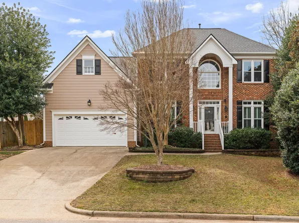102 Travilah Oaks Ln, Cary, NC 27518
