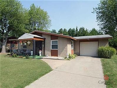 5th image of 6514 Birchcrest Dr