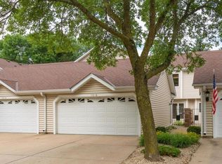 1016 Hill Ct, Shoreview, MN 55126