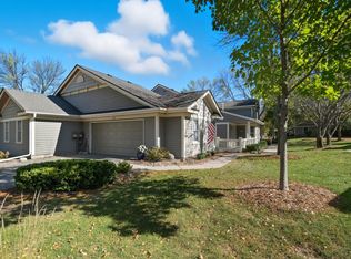 3424 Ivy Ct, Eagan, MN 55123