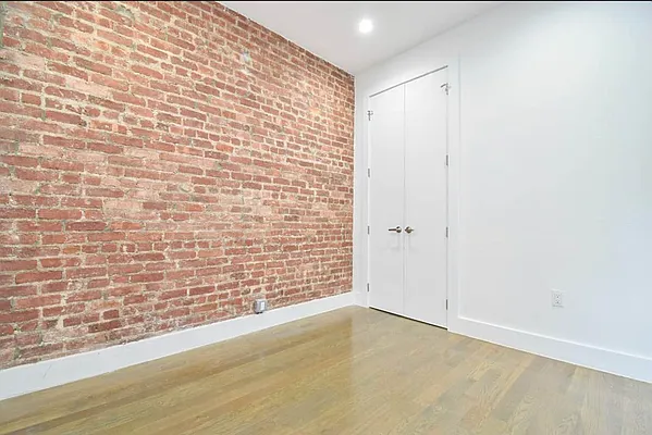 Rented by Benyamin Fattakhov, LREB | media 4