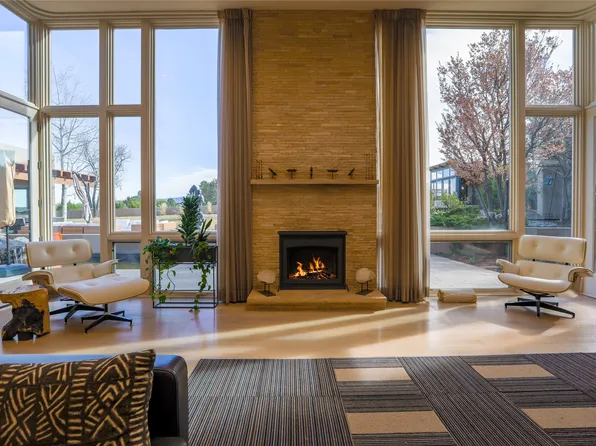 915 Old Santa Fe Trl, Santa Fe, NM 87505