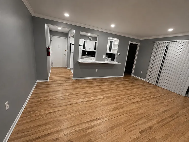 1300 Rock Ave #F1 — Photo 6