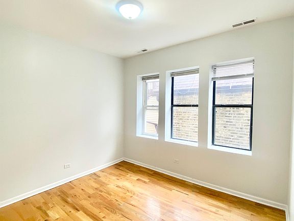 4th image of 1528 N Avers Ave #1N