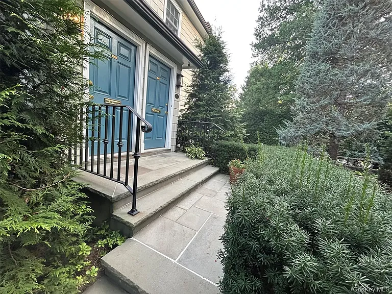 26 Dunes Ln #B — Photo 1
