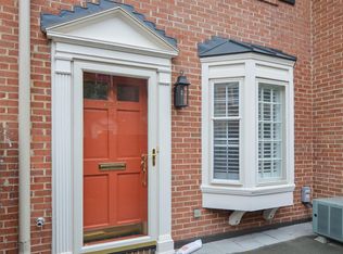 650 S Columbus St, Alexandria, VA 22314