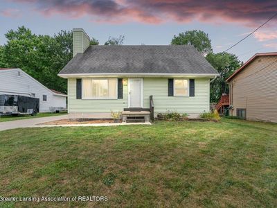 5752 Joshua St, Lansing, MI, 48911