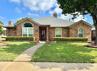 629 Yosemite Trl, Mesquite, TX 75149