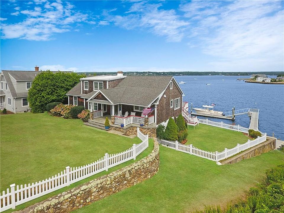 1st image of 40 Sea Crest Dr