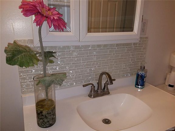 3rd image of 7124 Old Troy Pike