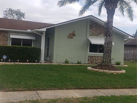 3rd image of 12902 Walnut Tree Ln