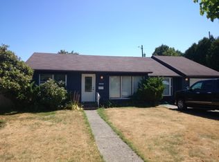 9444 34th Ave SW, Seattle, WA 98126