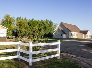 300 Pleasant Ave N, Surrey, ND 58785
