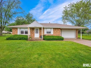 2449 Centennial Dr, Washington, IL 61571