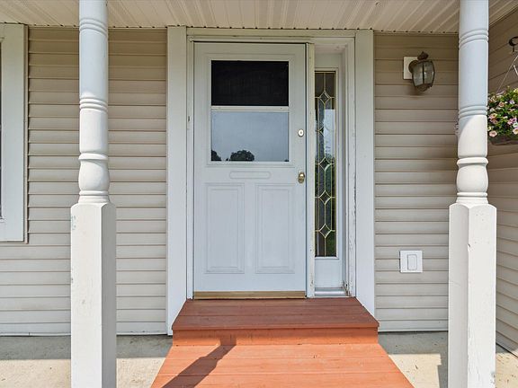5th image of 13040 W Brookwood