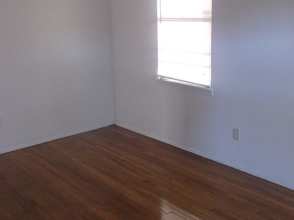 5th image of 3645 Southland St