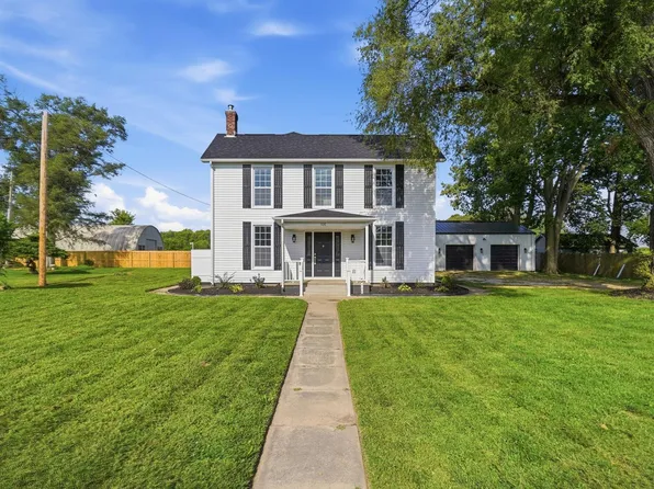 708 N Oakland St, Urbana, OH 43078