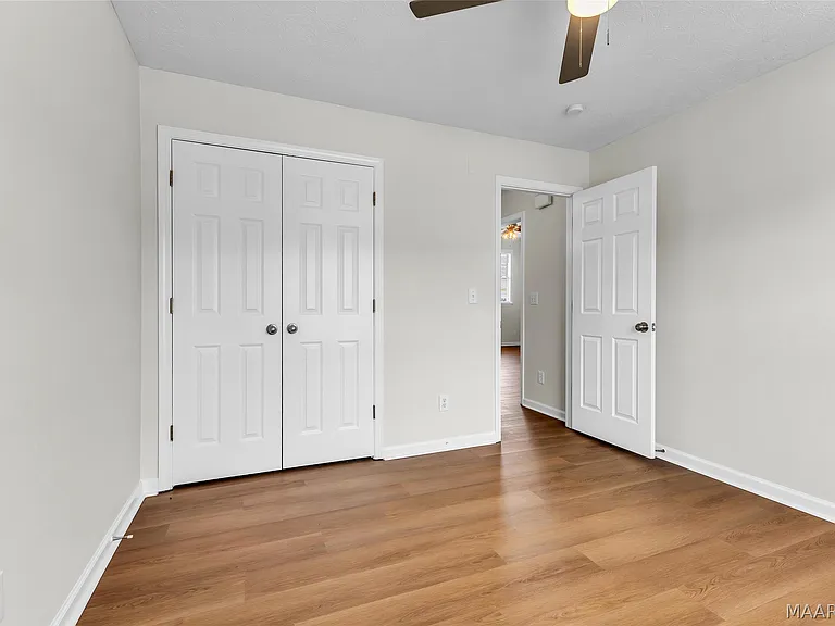 3925 Claiborne Cir — Photo 9